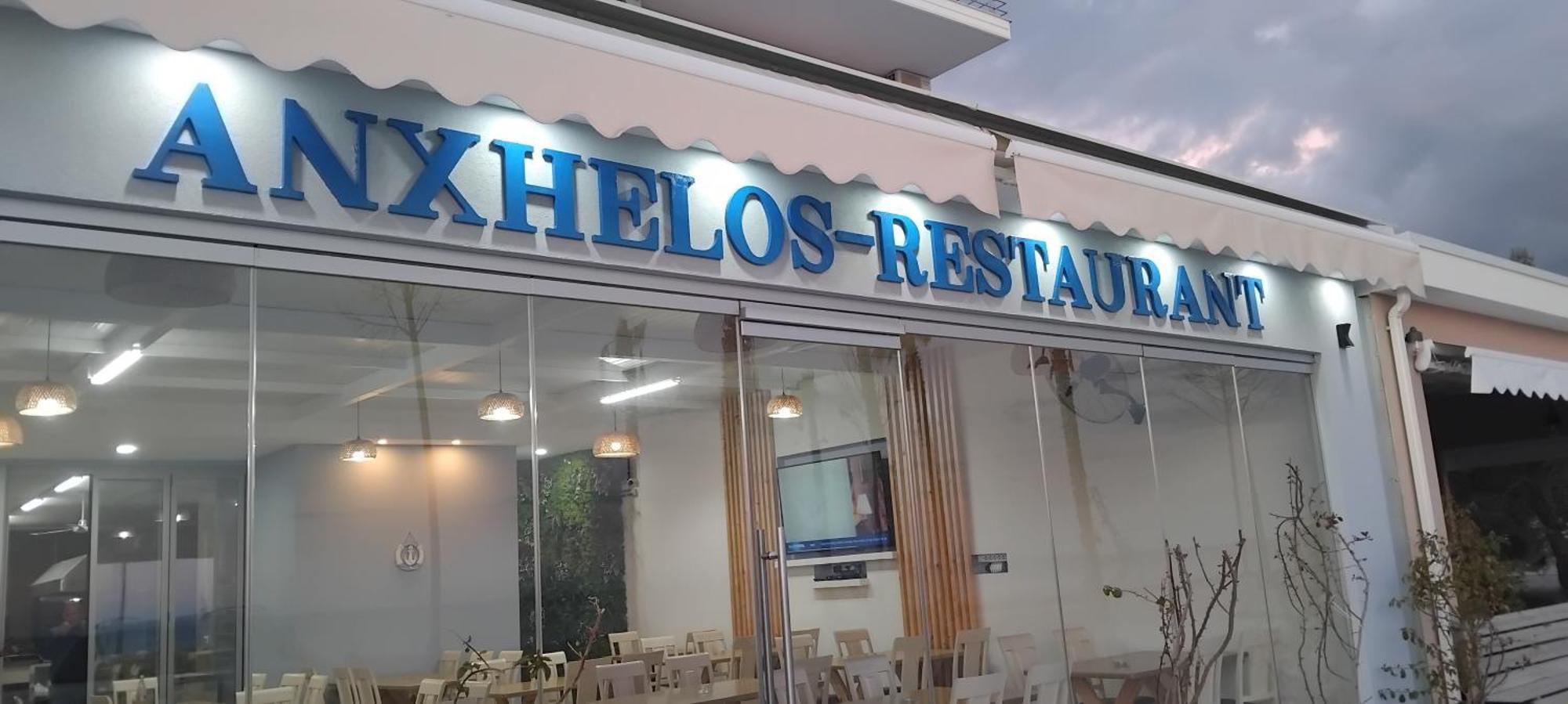 Anxhelos Hotel Himare Bagian luar foto