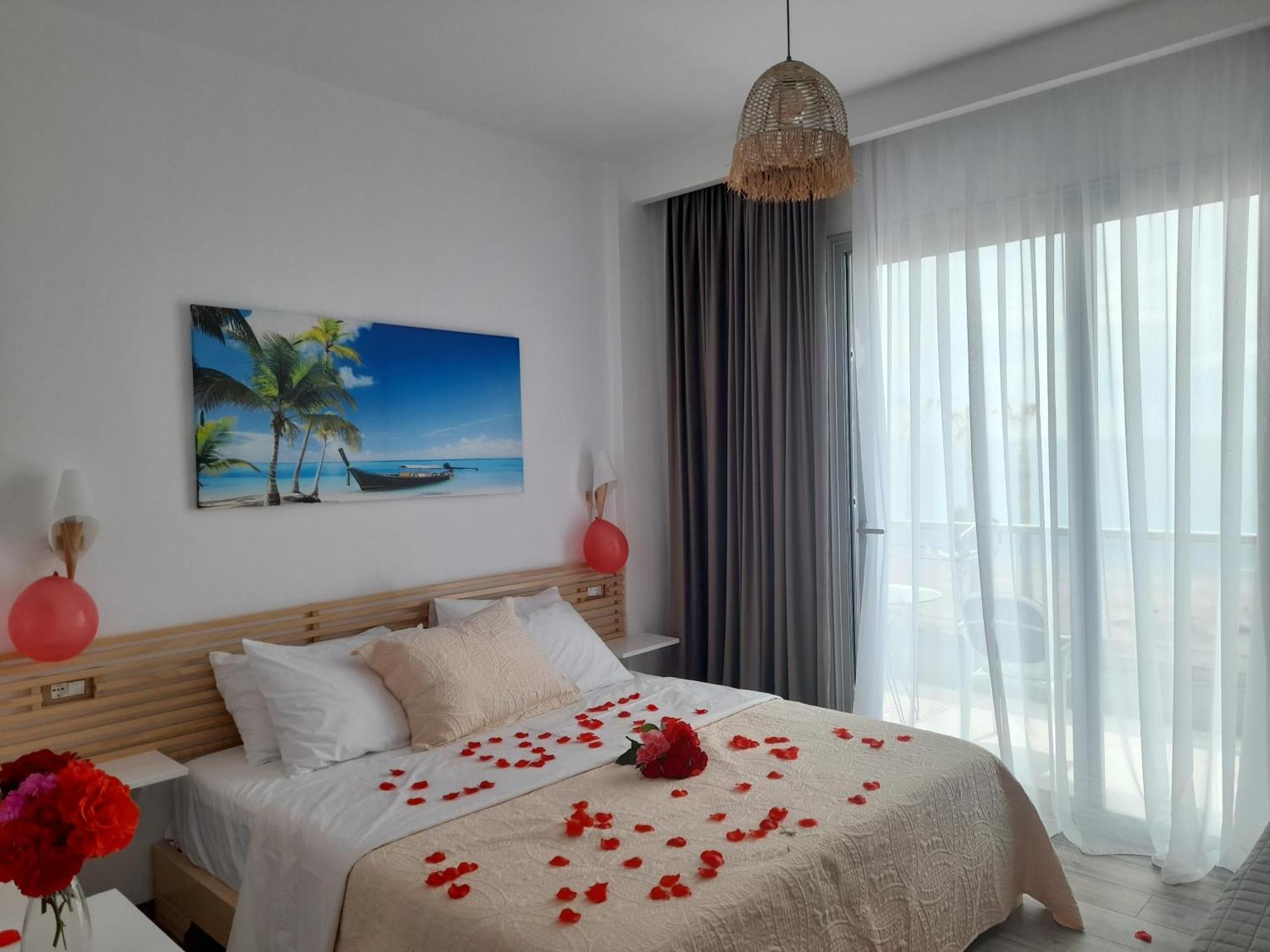 Anxhelos Hotel Himare Ruang foto